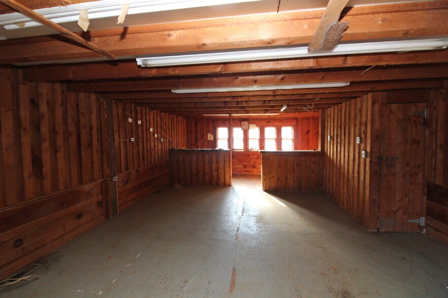 More Photos Of 50 County Road 639, Bloomsbury Specialty For Lease