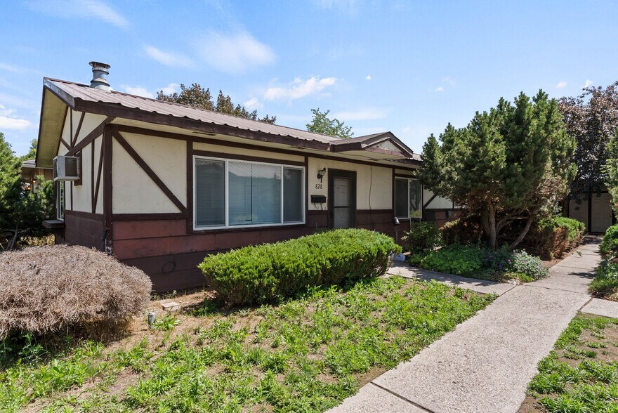 More Photos Of 824-828 E North Ave, Spokane Apartments For Sale