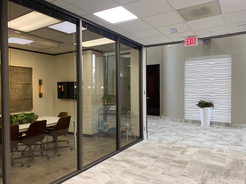 Primary Photo Of 8584-8588 Katy Fwy, Houston Office For Lease
