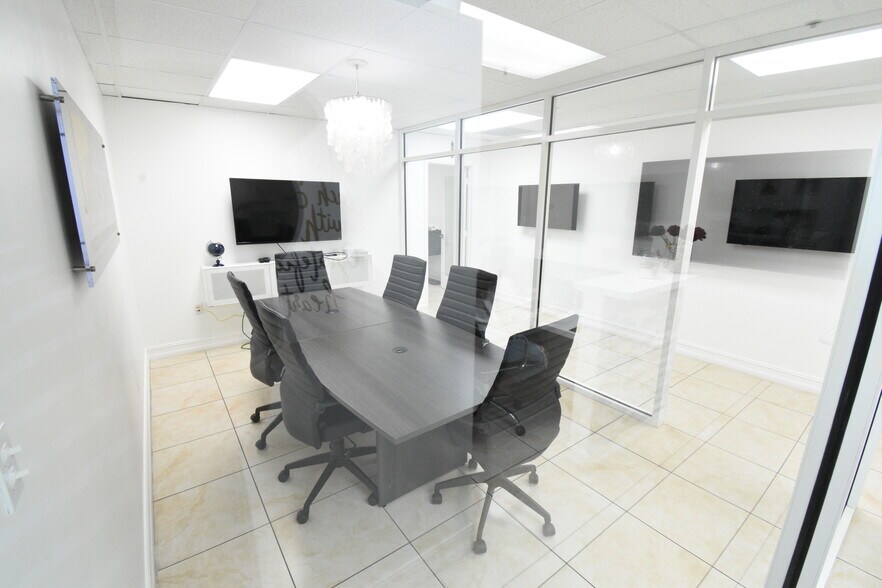 More Photos Of 12595 SW 137th Ave, Miami Office Residential For Lease