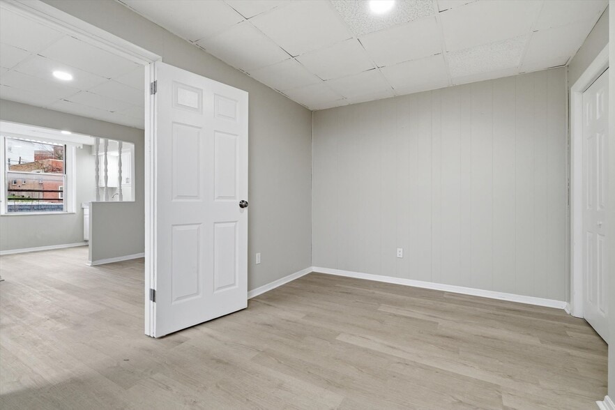 More Photos Of 2600-2602 Brownsville Rd, Pittsburgh Storefront Retail Residential For Sale