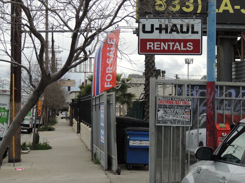 More Photos Of 8265 Lankershim Blvd, North Hollywood Distribution For Sale