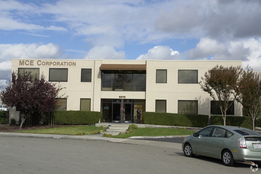 More Photos Of 6515 Trinity Ct, Dublin Warehouse For Lease