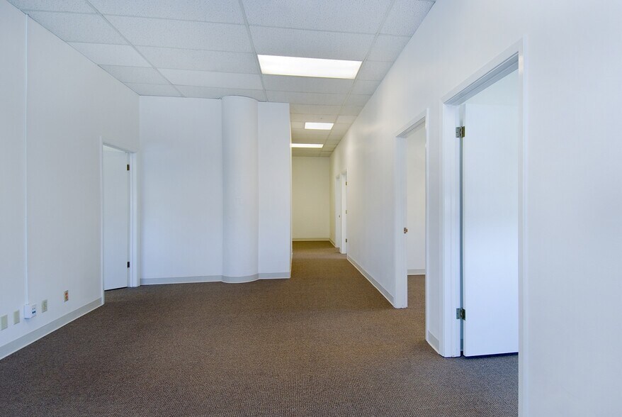 More Photos Of 1485 Bay Shore Blvd, San Francisco Office For Lease