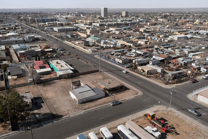 More Photos Of 6510 Zuni Rd SE, Albuquerque Land For Sale