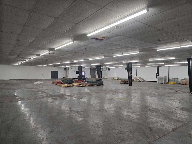 More Photos Of 237 22nd St, Greeley Warehouse For Lease