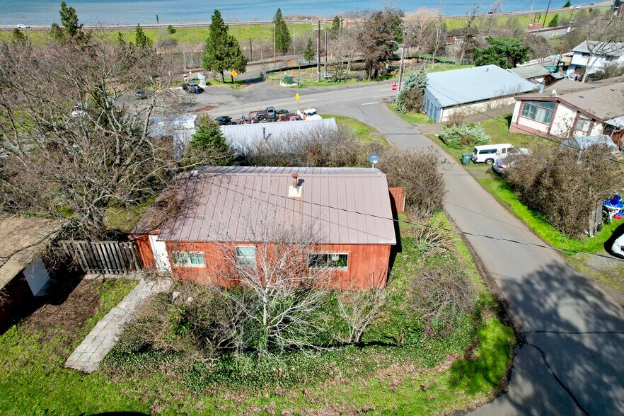 More Photos Of 102 Idaho St, Mosier Land For Sale