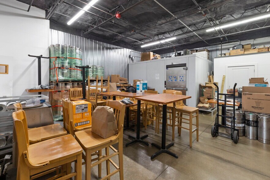 More Photos Of 8 Somersworth Plz, Somersworth Storefront For Sale