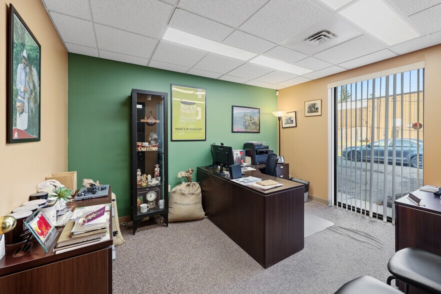 More Photos Of 4116 64 Av SE, Calgary Industrial For Sale