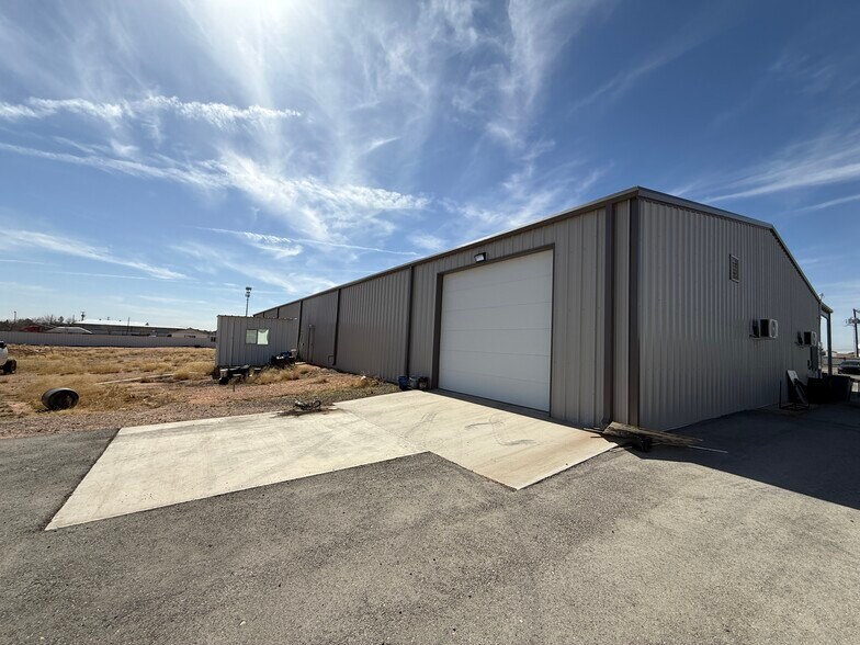 More Photos Of 5012 Andrews Hwy, Odessa Industrial For Sale