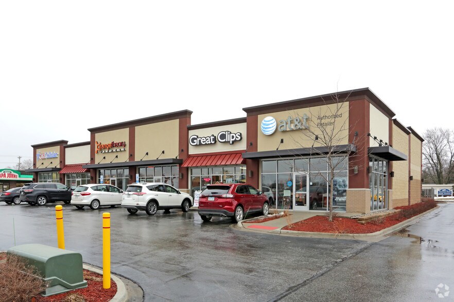 More Photos Of 2423-2701 Grand Ave, Ames Unknown For Lease