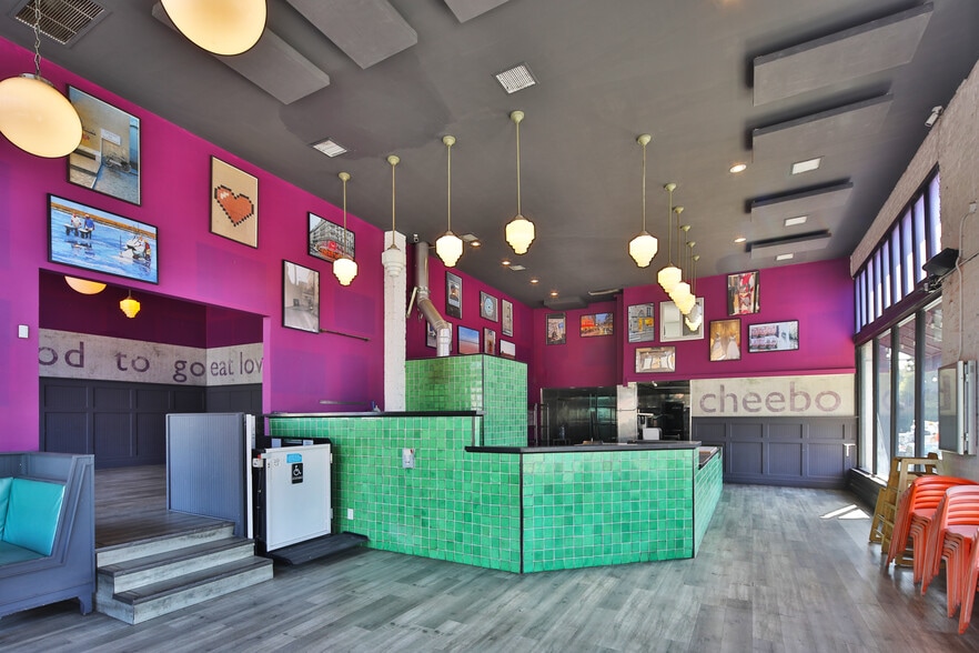 More Photos Of 1958 Colorado Blvd, Los Angeles Restaurant For Lease