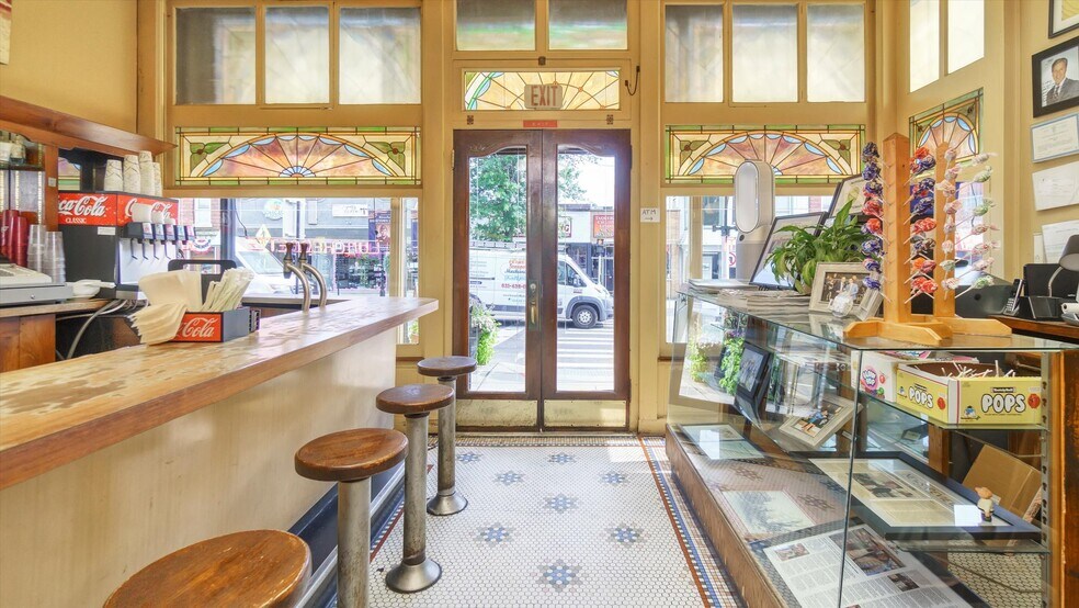 More Photos Of 4 E Main St, Riverhead Storefront Retail Office For Sale