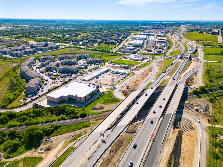 More Photos Of 7323 N Loop 1604 E, San Antonio Office For Sale