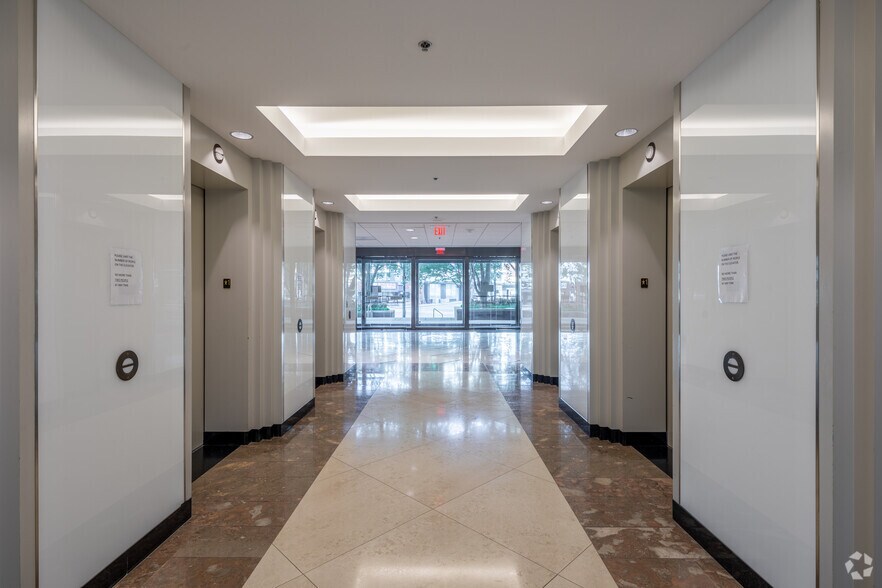 More Photos Of 1801 West End Ave, Nashville Coworking Space
