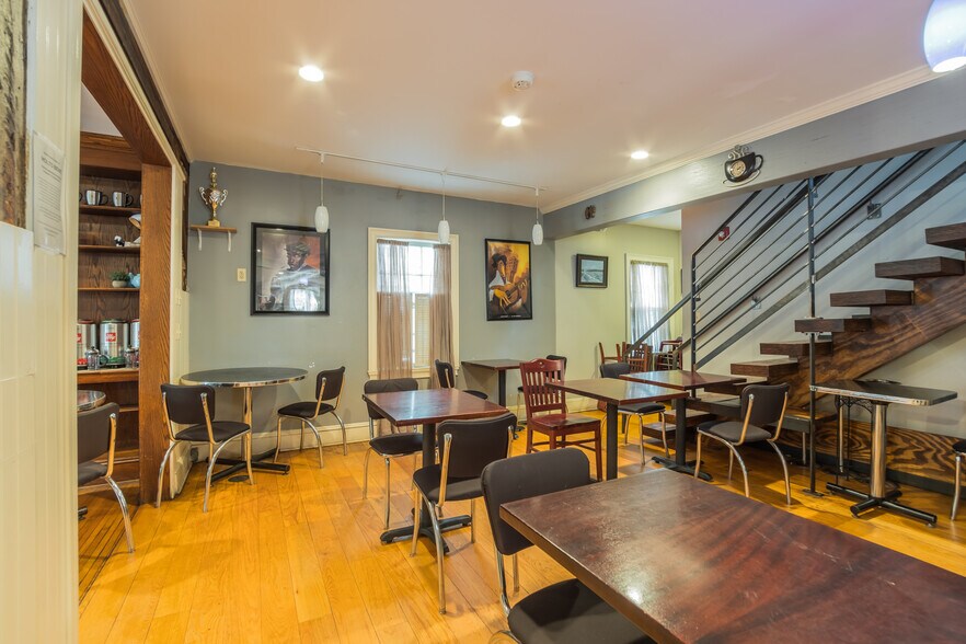 More Photos Of 17 N Main St, Cranbury Restaurant For Sale