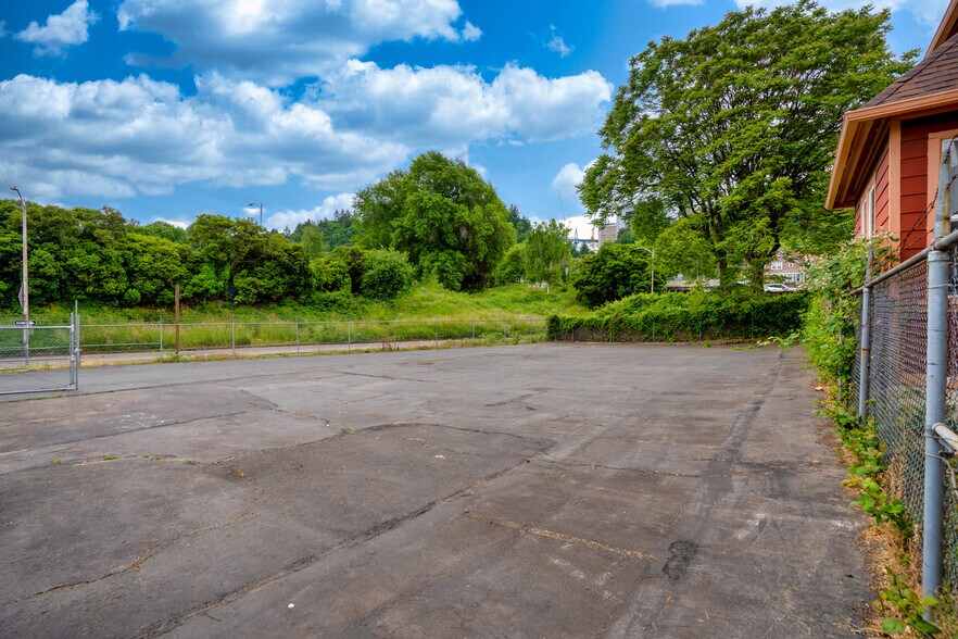 More Photos Of 0000 S Water Ave, Portland Land For Lease