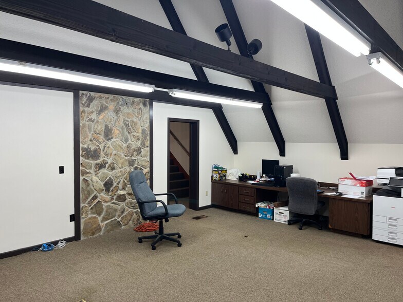 More Photos Of 2809 Blanding Blvd, Middleburg Office For Sale