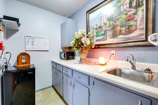 More Photos Of 1618 Williams Dr, Georgetown Office For Lease