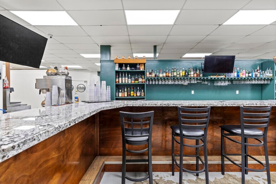More Photos Of 348 Market St, Colusa Restaurant For Sale