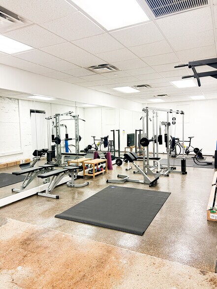 More Photos Of 110-140 Federal St, Pittsburgh Office For Lease