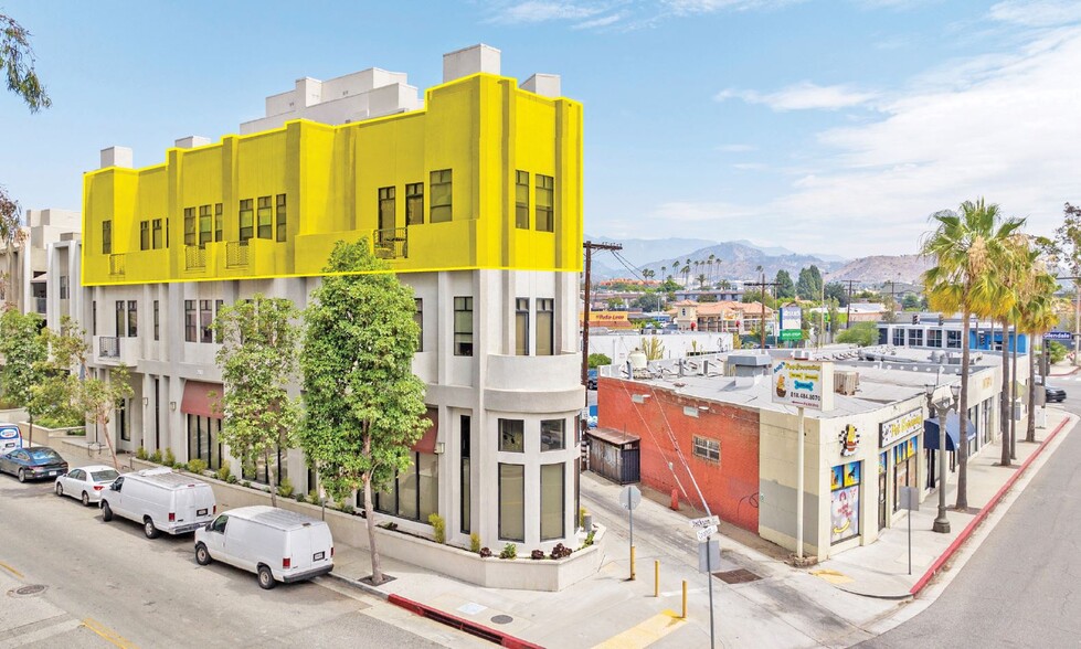 Primary Photo Of 240 S Jackson St, Glendale Medical For Sale