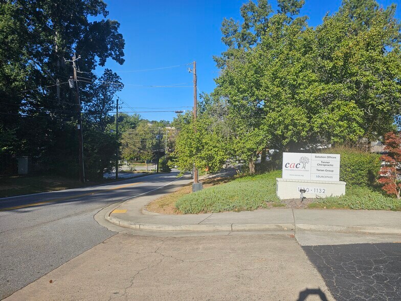 More Photos Of 1132 Hightower Trl, Atlanta Medical For Sale