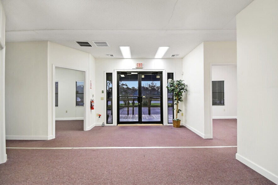 More Photos Of 1535 State Road 207, Saint Augustine Office For Lease