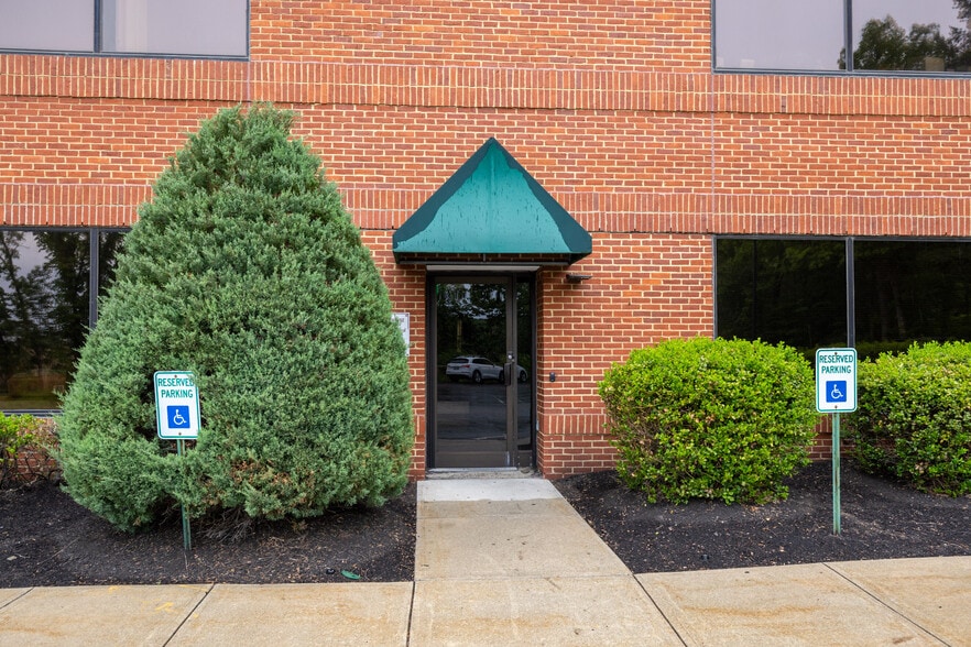More Photos Of 330 Borthwick Ave, Portsmouth Medical For Sale