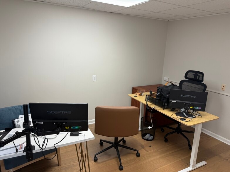 More Photos Of 573 Merrimon Ave, Asheville Medical For Lease