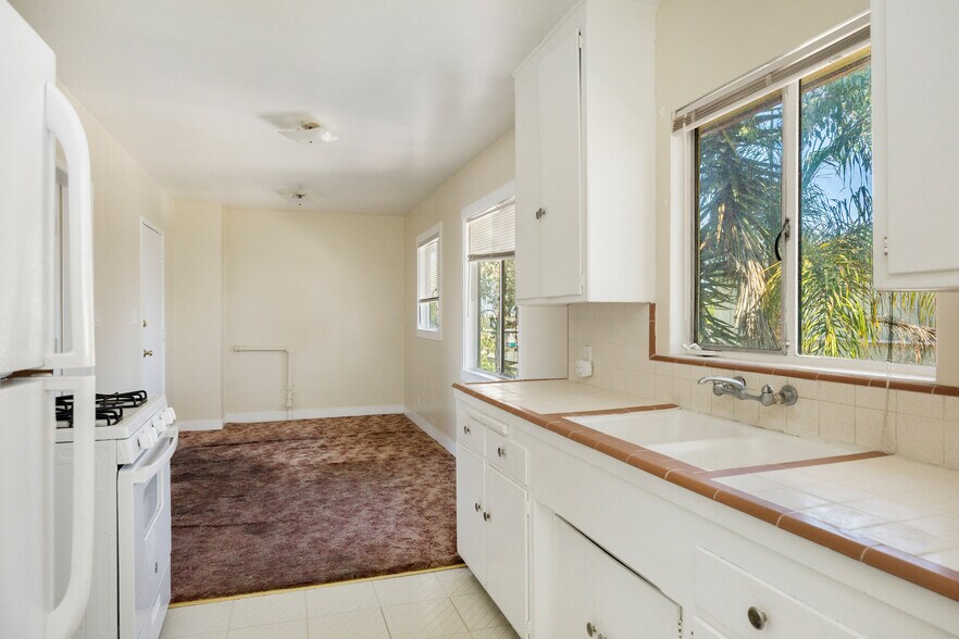 More Photos Of 1902 Flagler Ln, Redondo Beach Multifamily For Sale