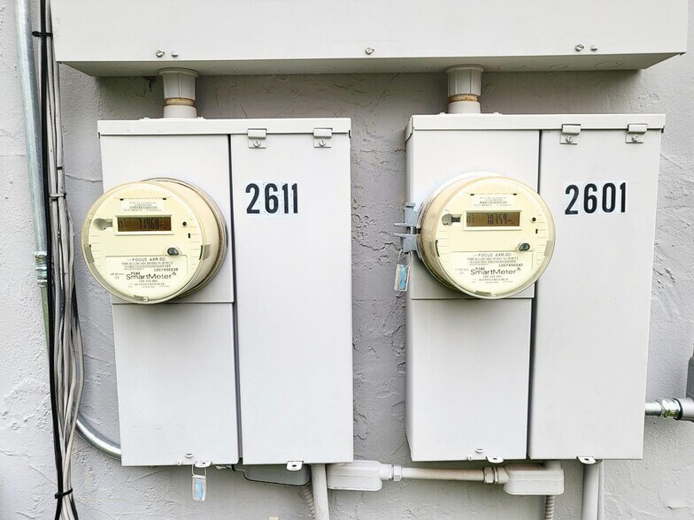 More Photos Of 2611 Yard St, Oroville Apartments For Sale