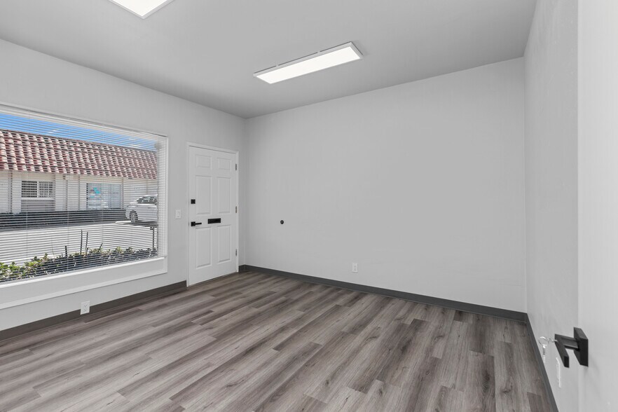 More Photos Of , Escondido Office For Sale