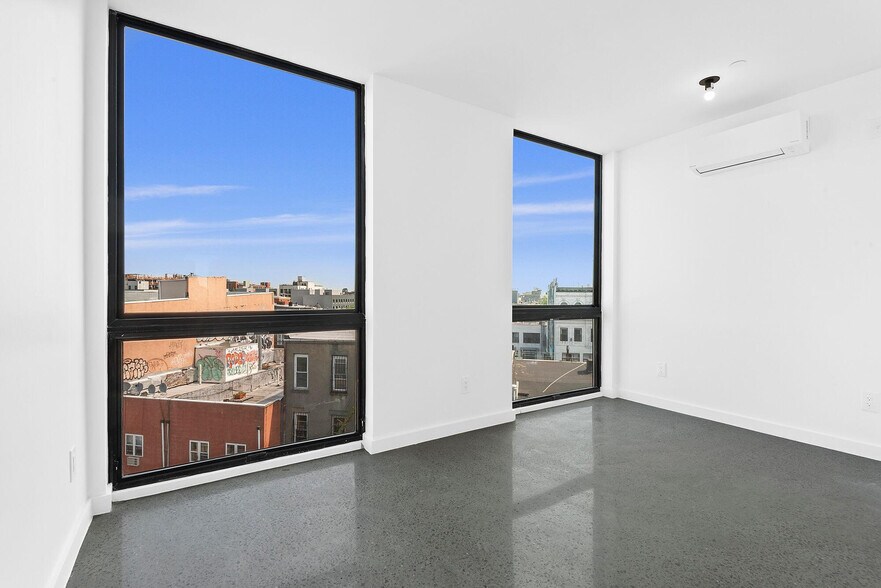 More Photos Of 463 Pulaski St, Brooklyn Medical For Lease
