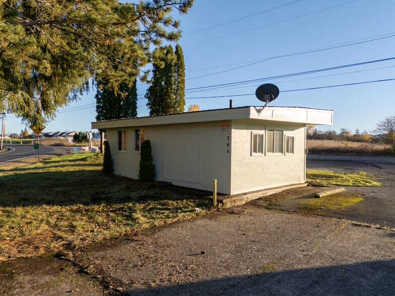 More Photos Of 292 State Highway 505, Winlock Flex For Sale