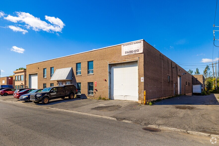More Photos Of 6815-6819 Pl Pascal-Gagnon, Montréal Warehouse For Sale