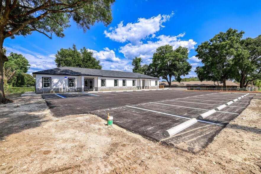 More Photos Of 6638 Dairy Rd, Zephyrhills Medical For Sale