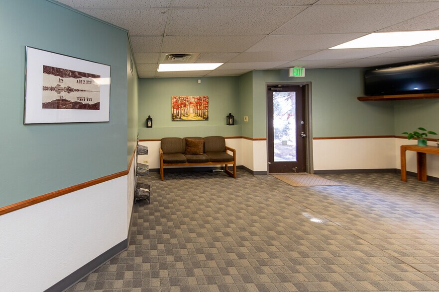 More Photos Of 1022 Depot Hill Rd, Broomfield Office For Sale