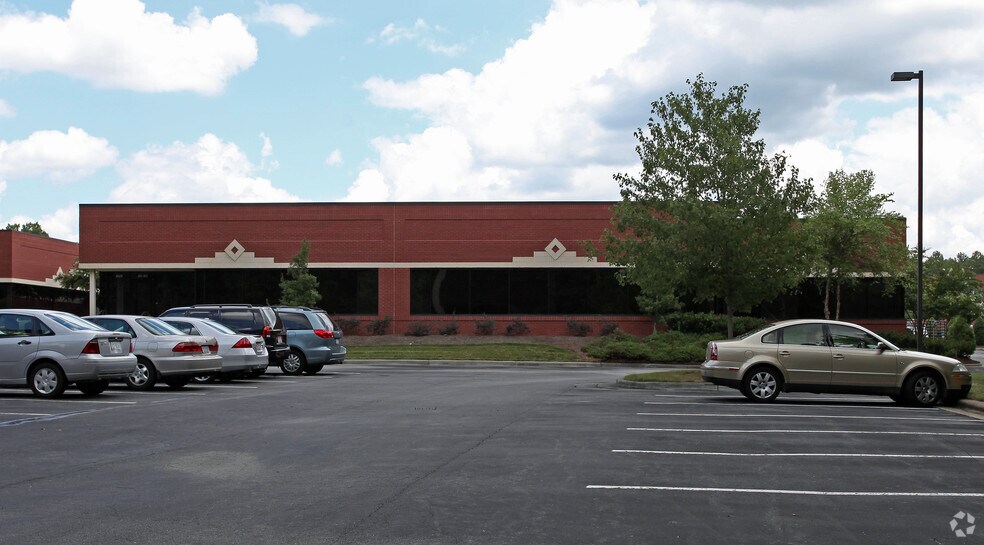 More Photos Of 2000 Aerial Center Pky, Morrisville Unknown For Lease