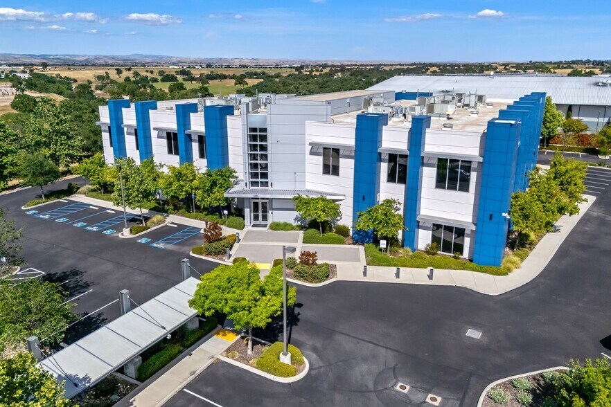 More Photos Of , Paso Robles Office For Sale