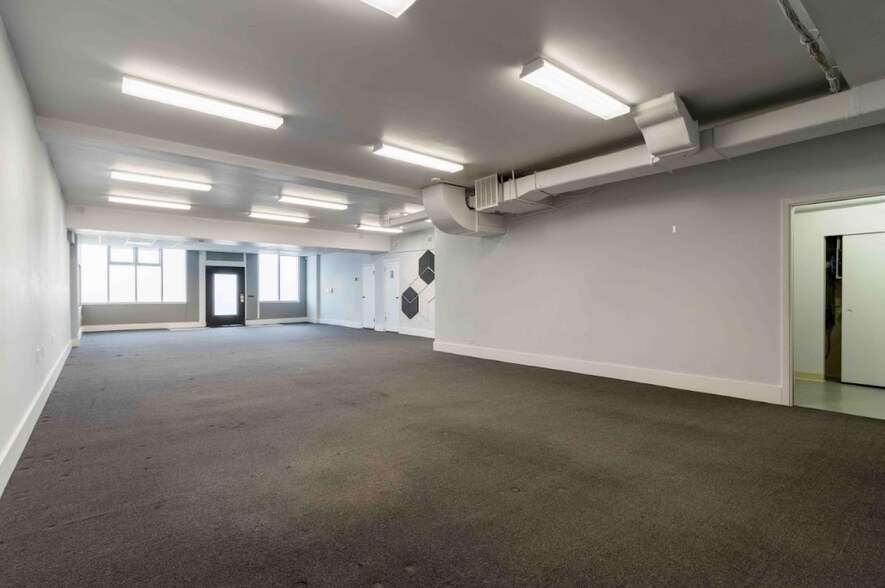 More Photos Of 411 Brannan St, San Francisco Showroom For Lease