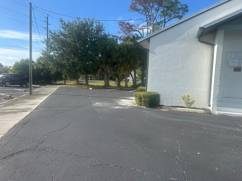 More Photos Of 2841 Tamiami Trl, Port Charlotte Medical For Sale