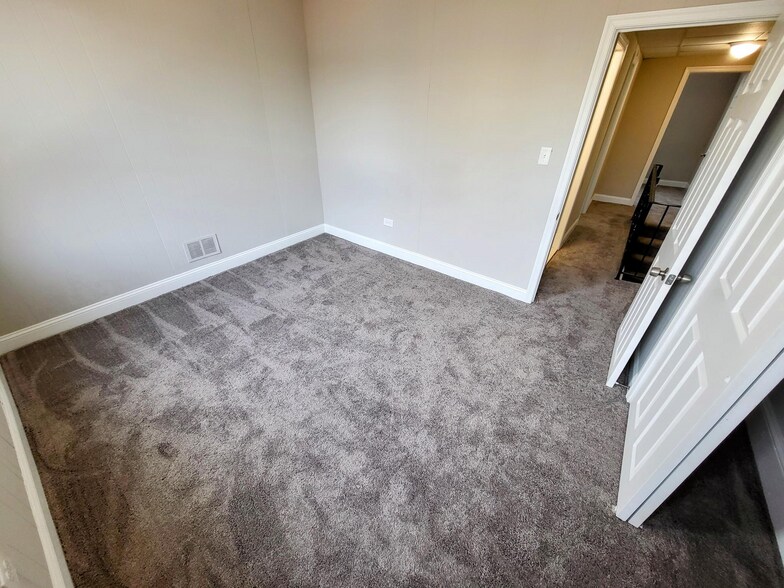 More Photos Of , Philadelphia Unknown For Sale