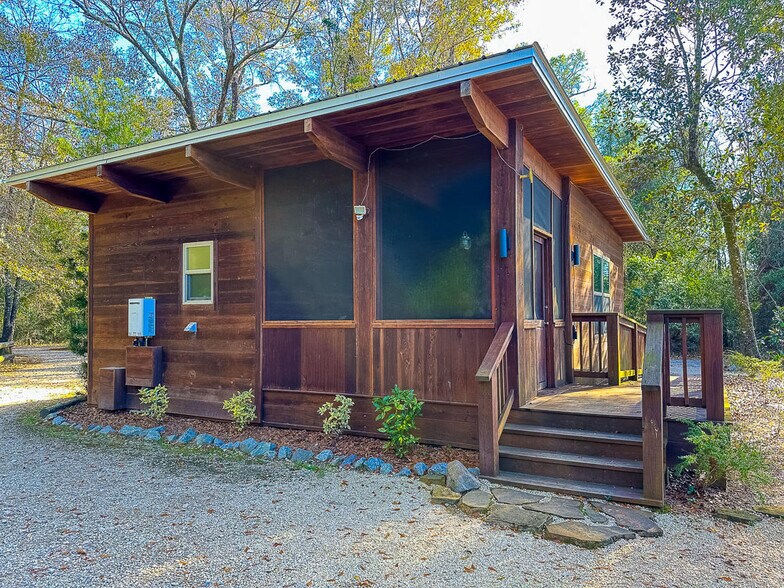 More Photos Of 7009 Creek Stone Rd, Milton Lodge Meeting Hall For Sale