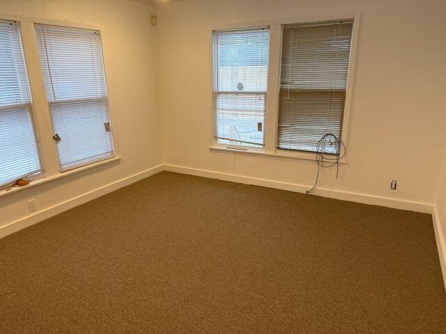 More Photos Of 1717 Oak Tree Dr, Houston Industrial For Lease