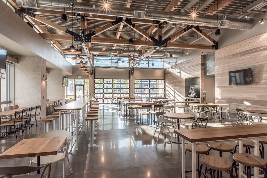 More Photos Of 2000 S Colorado Blvd, Denver Office Residential For Lease