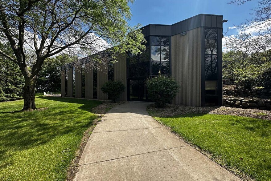 More Photos Of 14123 42nd St NE, Saint Michael Office For Lease