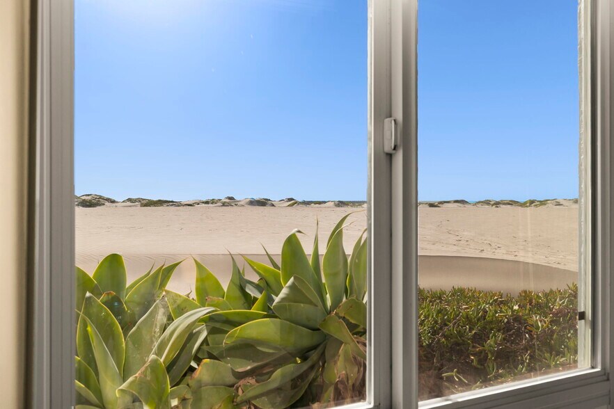 More Photos Of 3025 Ocean Dr, Oxnard Apartments For Sale