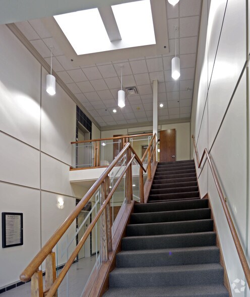 More Photos Of 20171 92A Ave, Langley Twp Office For Lease