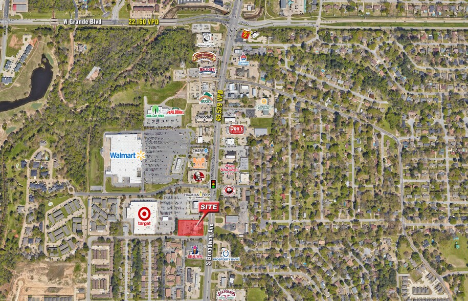 More Photos Of 7011 S Broadway Ave, Tyler Restaurant For Sale